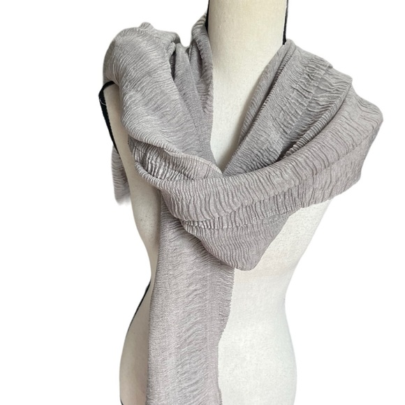 Anthropologie LOOK by M Gray 100% Shirred Scarf w/ Fringe NWT 29”x86” - Picture 3 of 10